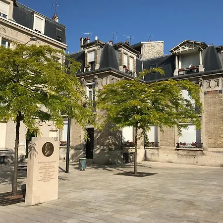 - Loft-luxe-detente-jacuzzi Reims
