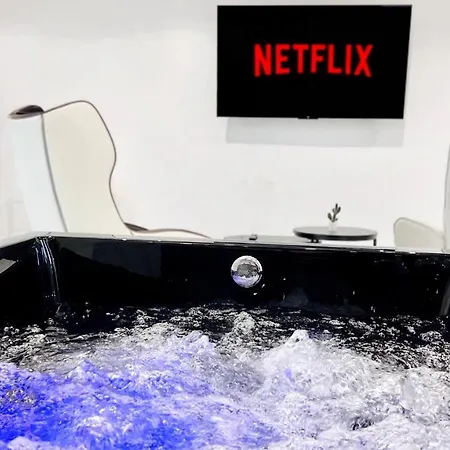 - Loft-luxe-detente-jacuzzi *